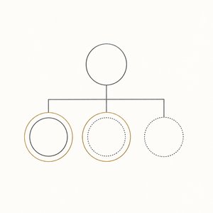 家系図の線画。実線の子1人と、点線の養子2人のうち1人だけが金茶の円で囲まれている
